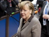 Merkel: Razmotrićemo nove sankcije Rusiji