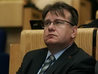 Došlo je vrijeme da Džaferović ode i da prestane praksa privatizacije državnih institucija