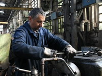 Industrija ponire, ali izvoz raste