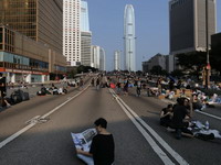 Demonstranti i dalje opsedaju Hong Kong