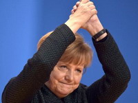Neprikosnovena Angela Merkel