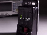 Punjač koji bateriju smartphonea napuni za manje od minute