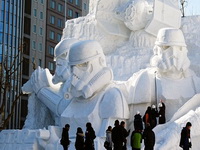 Japanska vojska napravila skuplture iz "Ratova zvijezda" od 3.500 tona snijega