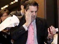Američki ambasador napadnut žiletom u Seulu