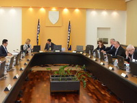 Čavara može pomilovati bez konzultacija