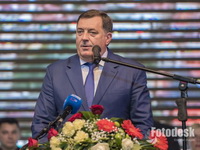 Dodik izbacio iz kolosijeka politiku EU