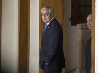 Predsednik Gvatemale dao ostavku, preti mu zatvor