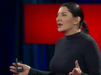 Marina Abramović optužena za rasizam