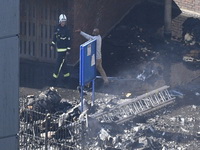 Nekoliko osoba preminulo, a 50 povrijeđeno u velikom požaru koji je zahvatio zgradu u Londonu