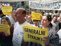 "SEKLI SU MAŠINE I ODNOSILI IH KAO STARO GVOŽĐE" Dok su radnici "Goše" protestovali, izvršitelji plenili imovinu fabrike