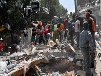 Najmanje 226 osoba poginulo u zemljotresu u Meksiku