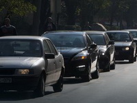 U ovoj zemlji počele su konfiskacije CRNIH AUTOMOBILA jer njen ekscentrični predsednik veruje da samo BELA BOJA DONOSI SREĆU