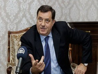 Dodik protiv Inzkovog izvještaja i smještaja migranata u RS