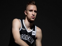 Džanan Musa debitovao za Brooklyn i postigao dva poena u pobjedi protiv Detroita