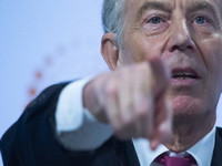 Blair: Šanse za drugi referendum o Brexitu su 50-50