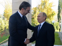 Šta su jedan drugom poklonili Putin i Vučić