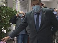 Dodik traži od Srbije državljansto za sve građane RS