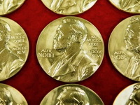 Nobelova nagrada za hemiju 2021: Dobitnici naučnici koji su razvili novi način za konstrukciju molekula