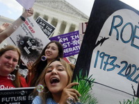 Amerika: Klinike se zatvaraju posle odluke Vrhovnog suda SAD da ukine pravo na abortus