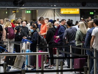 Haos na aerodromima potrajaće mesecima. Sezonska tražnja raste, a radnika sve manje, putnici se žale da ne dobijaju prtljag