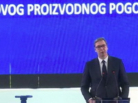 Ponosan sam što i dalje privlačimo investitore: Predsednik Vučić ne skriva zadovoljstvo nakon proširenja pogona u Inđiji