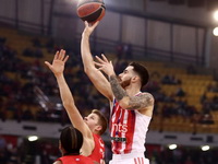 Crvena zvezda „pretrčala“ Olimpijakos; šah-mat Luke Vildoze