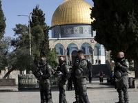 Palestinsko rukovodstvo i Jordan osudili upad izraelske policije u džamiju