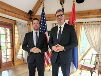 Vučić sa kongresmenom Erikom Solvelom o unapređenju saradanje sa SAD