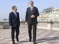 Vučić pokazao ambasadoru Li Mingu prostorije u Predsedništvu i upoznao ga sa zaposlenima