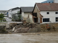 Obilne padavine i poplave na severu Francuske,više od 100 gradova u pripravnosti