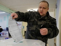 Izlaznost na predsedničkim izborima u Rusiji premašila 55 odsto, glase se i sutra