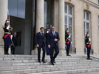 "Pečat na Francusku kao najvećeg saveznika u EU": Vučić se sutra sastaje sa Makronom u Parizu, evo šta će biti teme razgovora