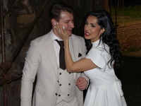 Konačno! Verila se Tanja Savić, evo kako ju je Muki zaprosio