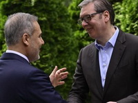 "Posebno mi je drago što je Turska potvrdila učešće na EXPO 2027" Srdačan susret Vučića s turskim šefom diplomatije: Potvrda snažnog partnerstva i poverenja