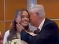 Emotivna scena na venčanju! Ćerka Ene Begović blista: Majka je ostavila sa 40 dana, otac je ispratio do oltara