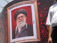 SAD pozvale brodove da se drže podalje od Ormuza; Arakči: Novi napad na Iran imao bi razarajuće posledice
